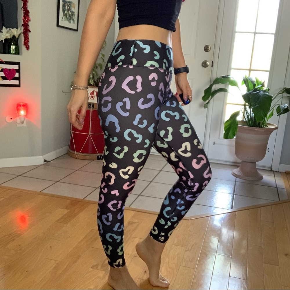 Fun compression leggings - Picture 4 of 6